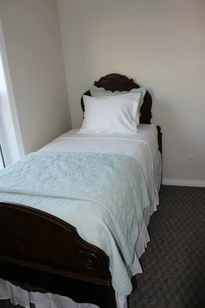 Honeycomb Bed & Breakfast Onanole Buitenkant foto
